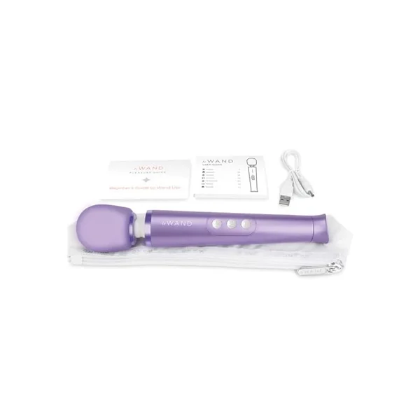 Le Wand Petite Rechargeable Massager – Violet